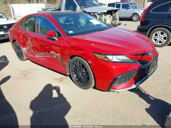 4T1K61BK0MU032565 2021 TOYOTA CAMRY - Image 1