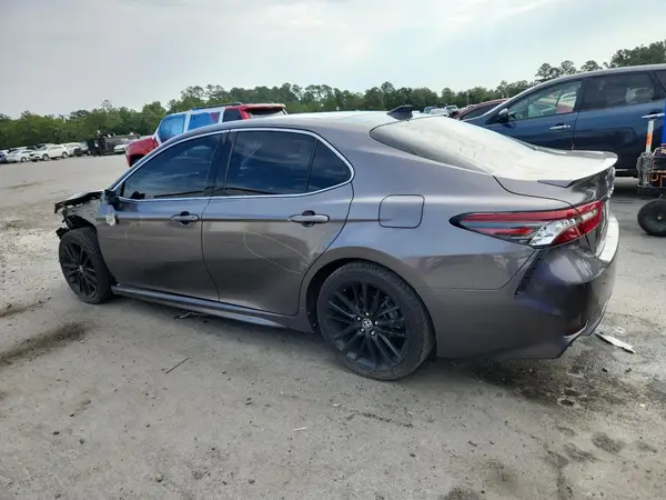 4T1K61BK0MU038009 2021 TOYOTA CAMRY - Image 2