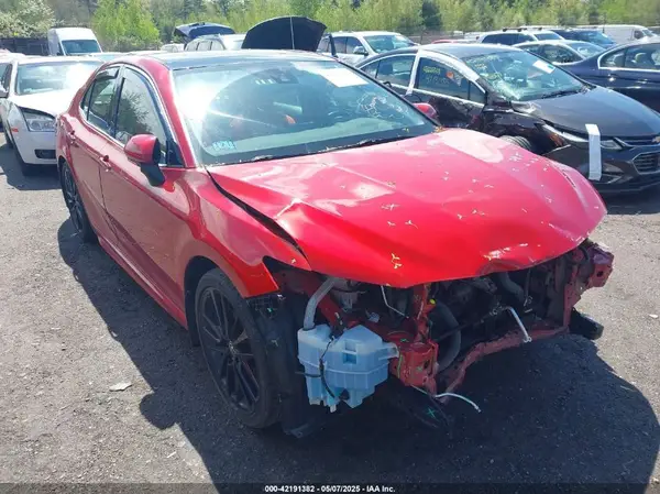 4T1K61BK0NU069861 2022 TOYOTA CAMRY - Image 1