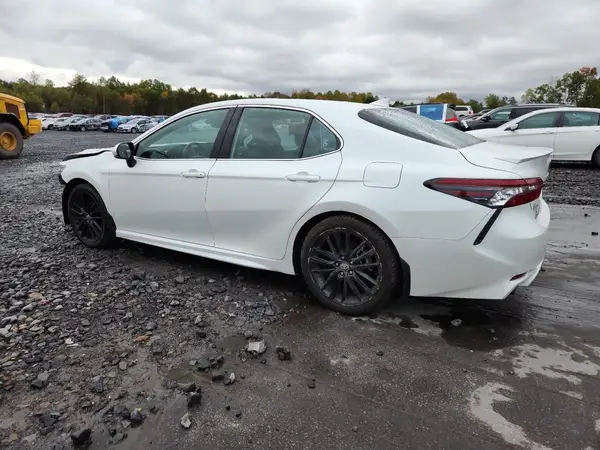 4T1K61BK0PU080992 2023 TOYOTA CAMRY - Image 2