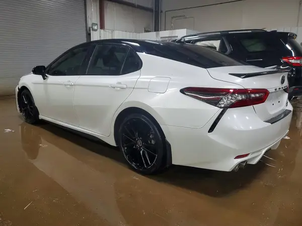 4T1K61BK0RU121057 2024 TOYOTA CAMRY - Image 2