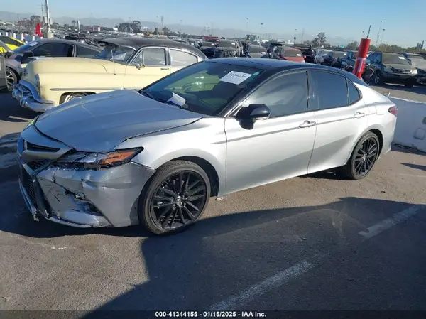 4T1K61BK1MU046801 2021 TOYOTA CAMRY - Image 2