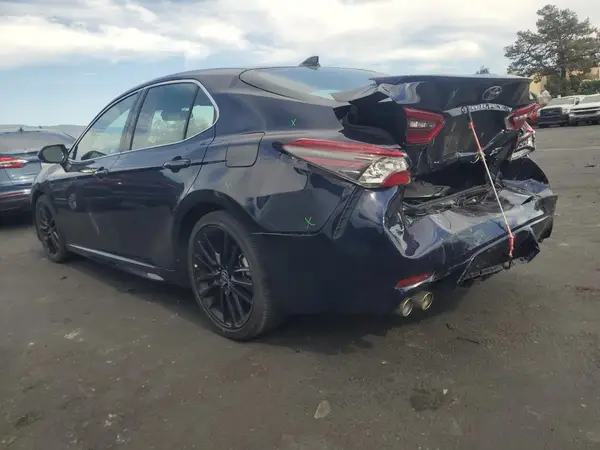 4T1K61BK1NU053720 2022 TOYOTA CAMRY - Image 2