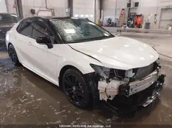 4T1K61BK1NU068413 2022 TOYOTA CAMRY
