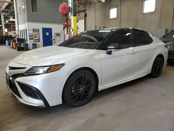 4T1K61BK1RU123125 2024 TOYOTA CAMRY - Image 1