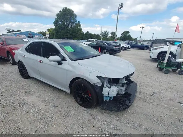 4T1K61BK1RU126798 2024 TOYOTA CAMRY - Image 1