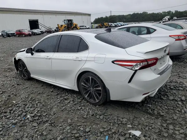 4T1K61BK2LU009867 2020 TOYOTA CAMRY - Image 2