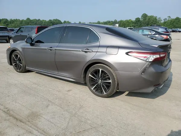 4T1K61BK2LU011828 2020 TOYOTA CAMRY - Image 2