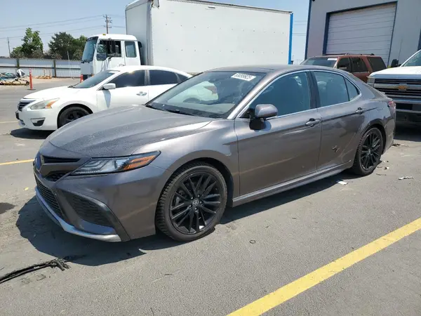 4T1K61BK2MU043261 2021 TOYOTA CAMRY - Image 1