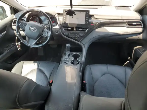 4T1K61BK2MU043261 2021 TOYOTA CAMRY - Image 8