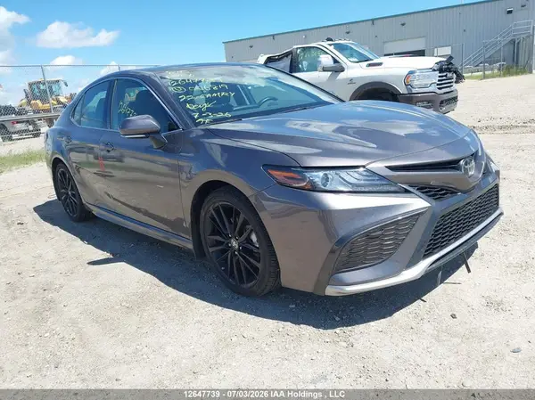 4T1K61BK2NU056819 2022 TOYOTA CAMRY - Image 1