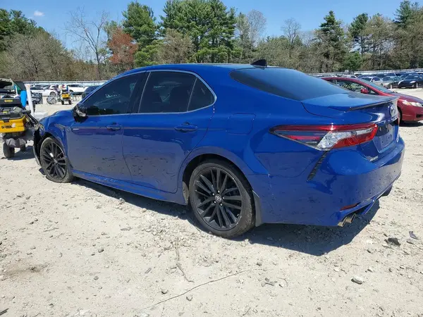 4T1K61BK2RU119522 2024 TOYOTA CAMRY - Image 2