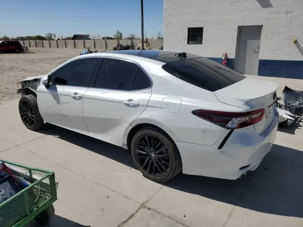 4T1K61BK2RU129628 2024 TOYOTA CAMRY - Image 2