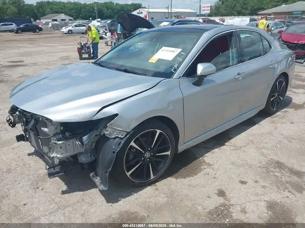 4T1K61BK3LU011711 2020 TOYOTA CAMRY - Image 2