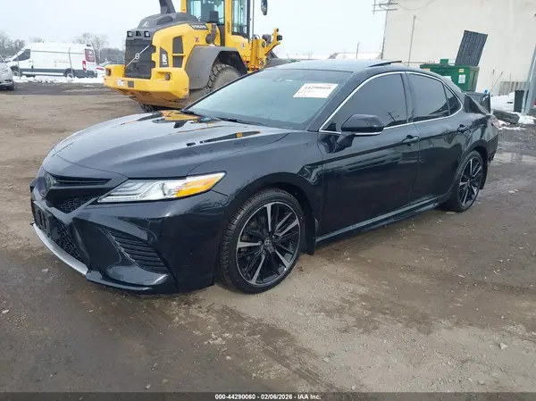 4T1K61BK3LU015807 2020 TOYOTA CAMRY - Image 2