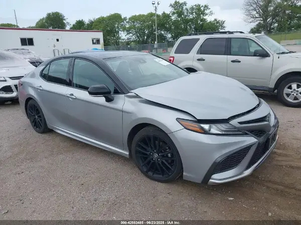 4T1K61BK3MU028249 2021 TOYOTA CAMRY - Image 1