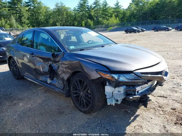 4T1K61BK3MU035234 2021 TOYOTA CAMRY - Image 1