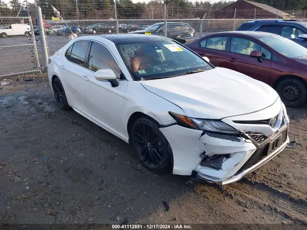 4T1K61BK3MU042846 2021 TOYOTA CAMRY - Image 1