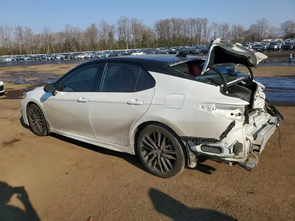 4T1K61BK3MU046072 2021 TOYOTA CAMRY - Image 2