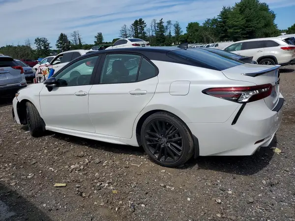 4T1K61BK3MU047223 2021 TOYOTA CAMRY - Image 2