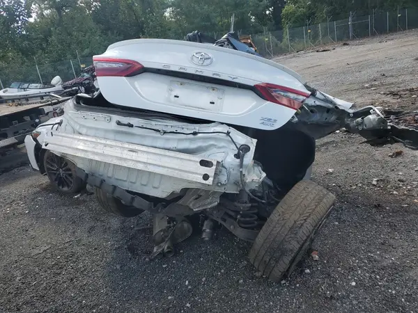 4T1K61BK3NU054156 2022 TOYOTA CAMRY - Image 2