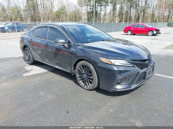 4T1K61BK3NU063262 2022 TOYOTA CAMRY - Image 1