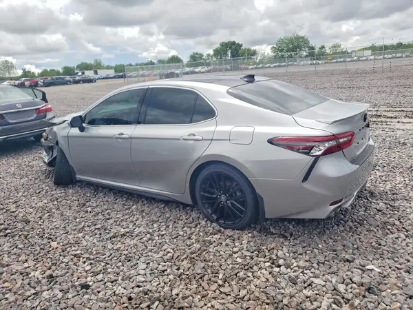 4T1K61BK3RU109680 2024 TOYOTA CAMRY - Image 2