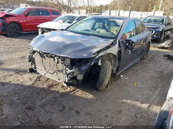 4T1K61BK3RU126205 2024 TOYOTA CAMRY - Image 2