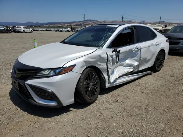 4T1K61BK4MU020368 2021 TOYOTA CAMRY - Image 1