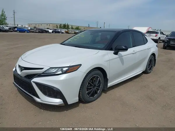 4T1K61BK4MU032908 2021 TOYOTA CAMRY - Image 2