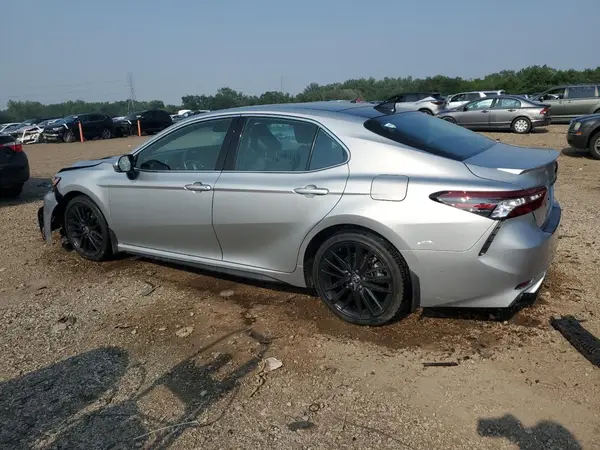 4T1K61BK4MU042368 2021 TOYOTA CAMRY - Image 2