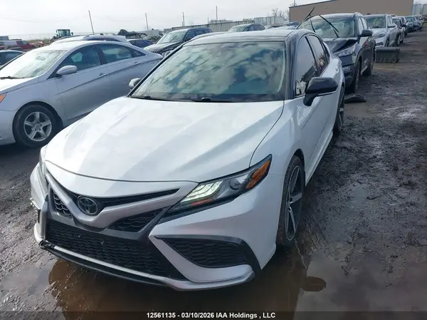 4T1K61BK4MU043844 2021 TOYOTA CAMRY - Image 2