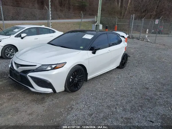 4T1K61BK4MU044721 2021 TOYOTA CAMRY - Image 2