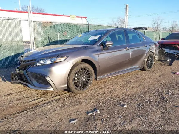 4T1K61BK4MU045450 2021 TOYOTA CAMRY - Image 2