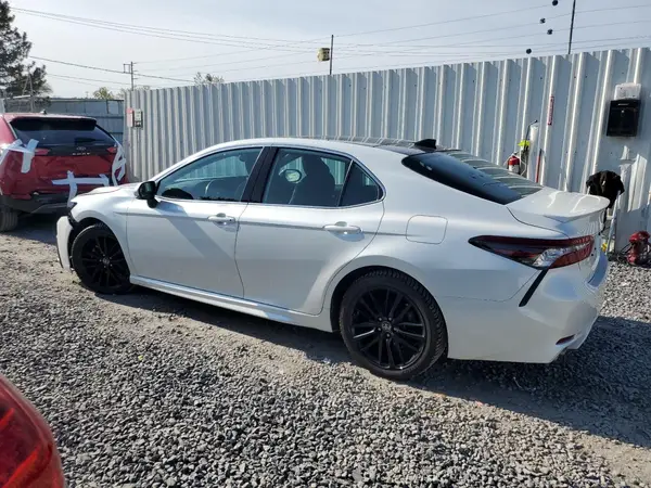 4T1K61BK4RU115469 2024 TOYOTA CAMRY - Image 2