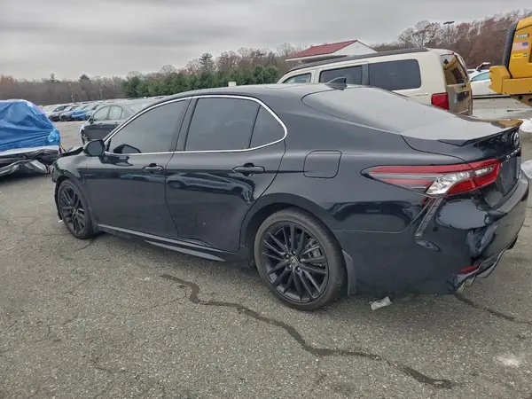 4T1K61BK4RU116590 2024 TOYOTA CAMRY - Image 2