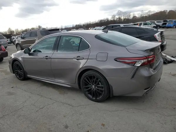 4T1K61BK4RU125404 2024 TOYOTA CAMRY - Image 2