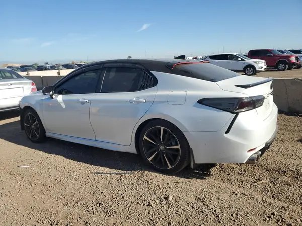 4T1K61BK5LU009829 2020 TOYOTA CAMRY - Image 2