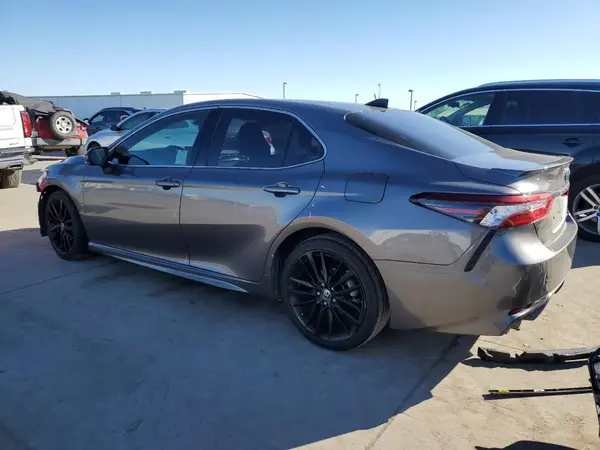 4T1K61BK5MU027636 2021 TOYOTA CAMRY - Image 2