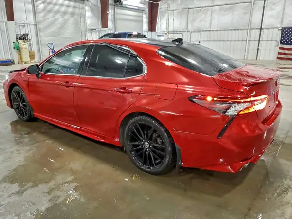 4T1K61BK5NU048844 2022 TOYOTA CAMRY - Image 2