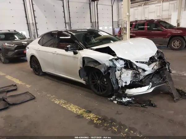 4T1K61BK5PU079904 2023 TOYOTA CAMRY - Image 1