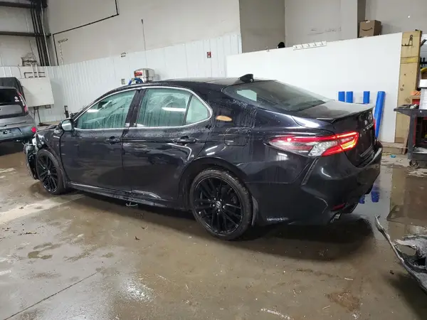 4T1K61BK6MU026706 2021 TOYOTA CAMRY - Image 2