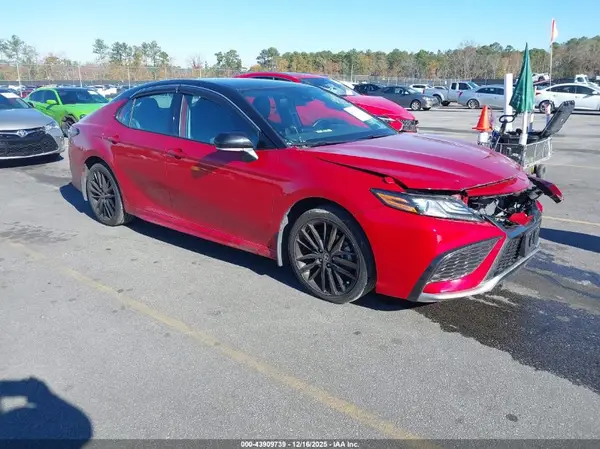 4T1K61BK6MU036491 2021 TOYOTA CAMRY - Image 1