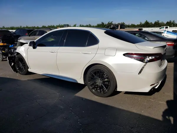 4T1K61BK6PU075330 2023 TOYOTA CAMRY - Image 2