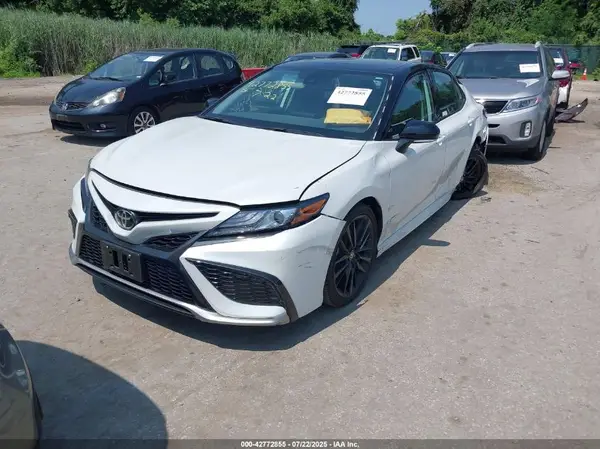 4T1K61BK6RU121550 2024 TOYOTA CAMRY - Image 2