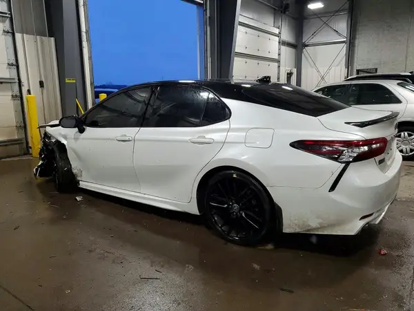 4T1K61BK6RU124609 2024 TOYOTA CAMRY - Image 2
