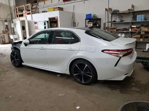4T1K61BK7LU003062 2020 TOYOTA CAMRY - Image 2