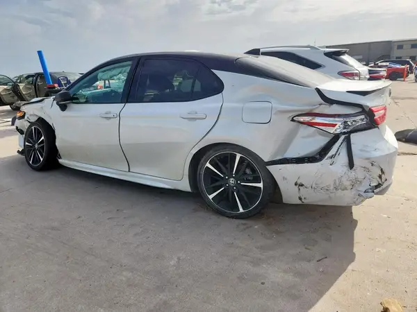 4T1K61BK7LU013929 2020 TOYOTA CAMRY - Image 2