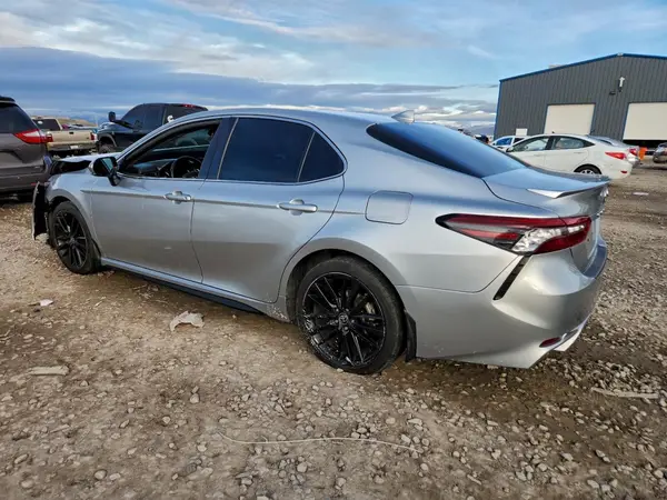 4T1K61BK7MU040615 2021 TOYOTA CAMRY - Image 2