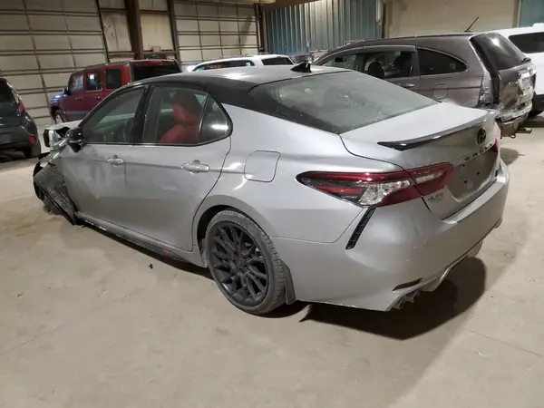 4T1K61BK7MU042977 2021 TOYOTA CAMRY - Image 2